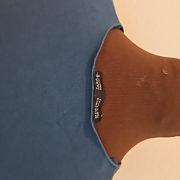 Zara - Size Small - Blue/Green Top - Picture 5 of 5